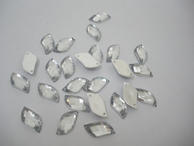 【批發(fā)亞克力雙孔鉆樹(shù)脂鉆帶孔手縫石手縫鉆S型雙孔平底雙孔手縫石】?jī)r(jià)格,廠家,圖片,其他工藝品原料、輔料、配件,東莞市錦石飾品-