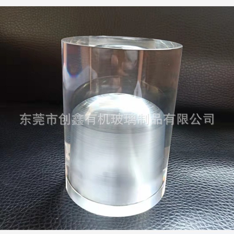 亞克力 特性、應(yīng)用與未來發(fā)展